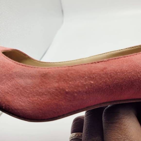 Pour La Victoire Suede Pointed Toe Stacked Heels - Picture 11 of 13